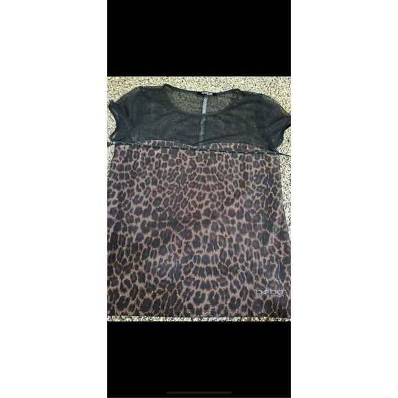 BEBE animal, print top with mesh-backing, unique top Lg, sexy runs small see pic - Picture 7 of 12